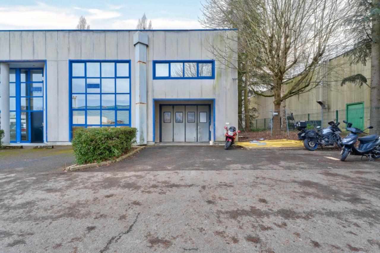 Local d'activité Pontault-Combault 980m² Location local d'activité Pontault-Combault Seine-et-Marne OLACT2530486 0